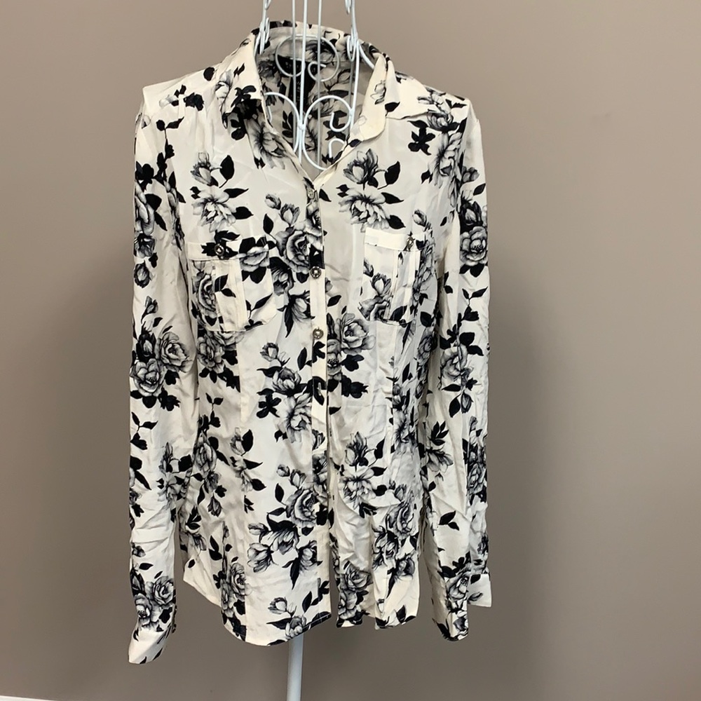 Floral button up